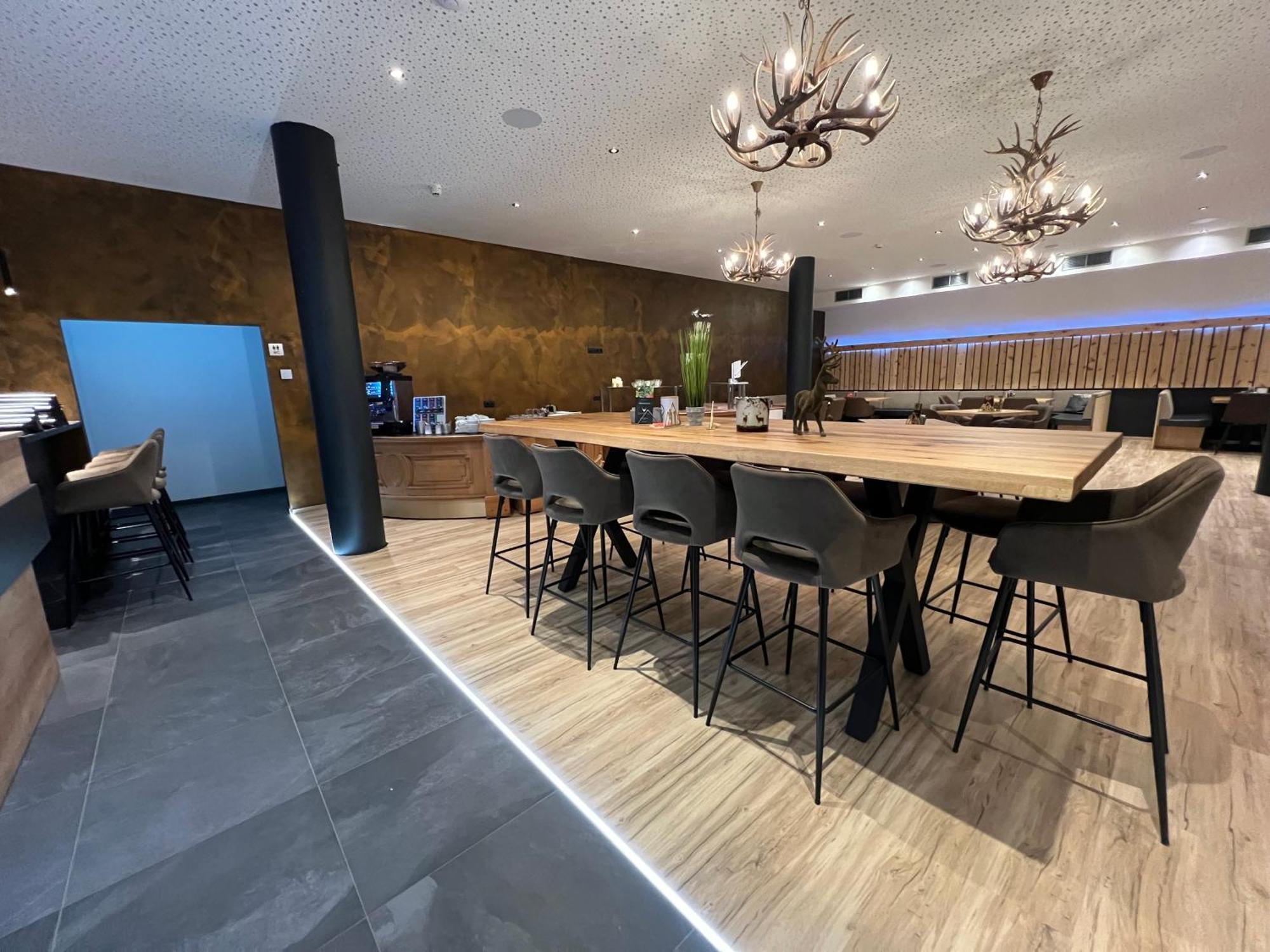 Goldhirsch Aparthotel 瓦格赖恩 外观 照片
